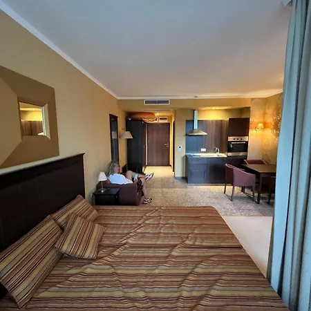 Отель Barcelo Royal